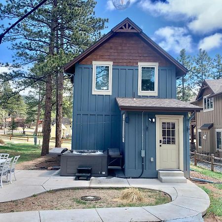 וודלנד פארק Black Bear Cabin With Hot Tub מראה חיצוני תמונה